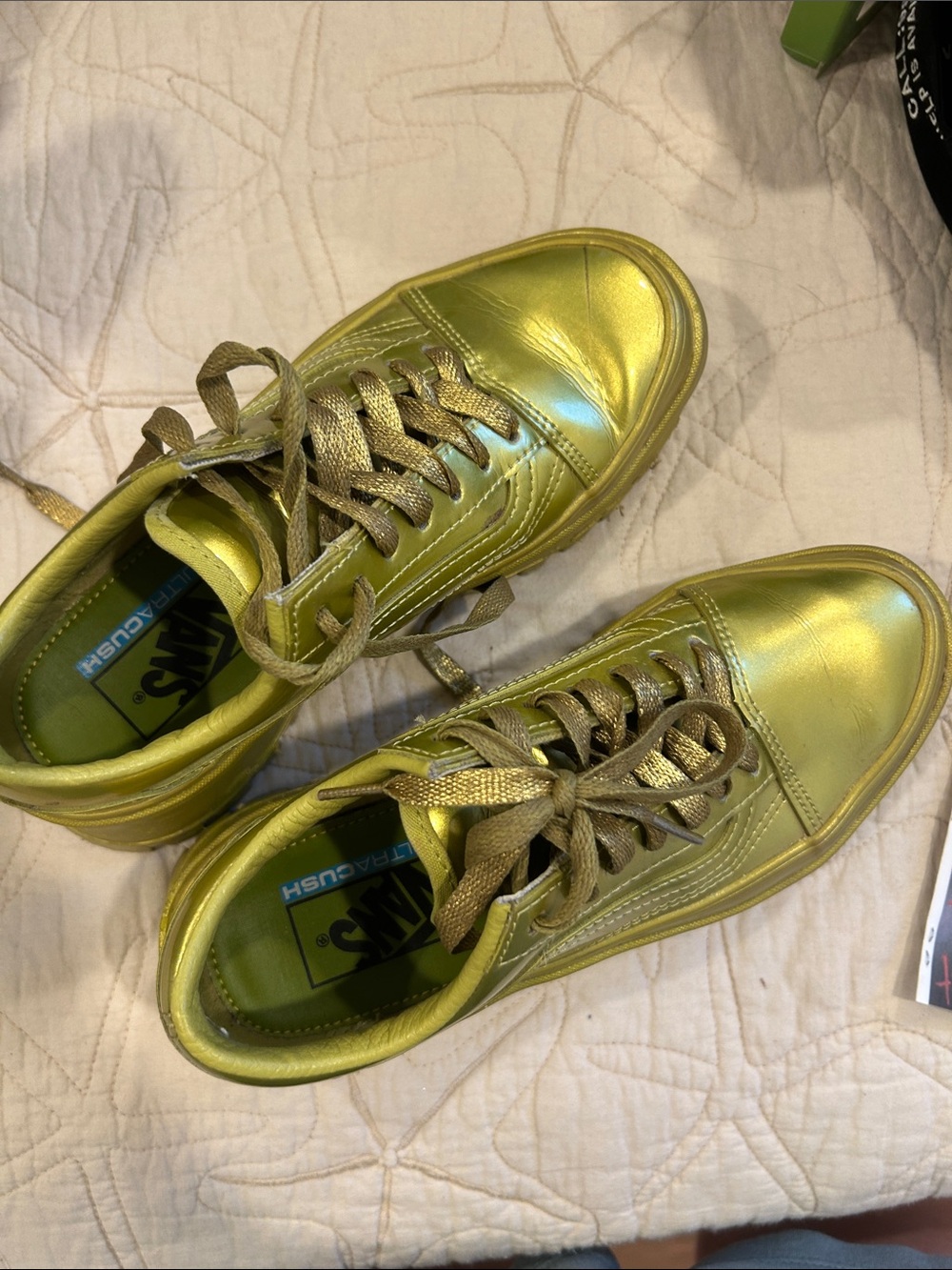 Vans - Colina Estrada Green Metallic Leather Low-Top Sneakers